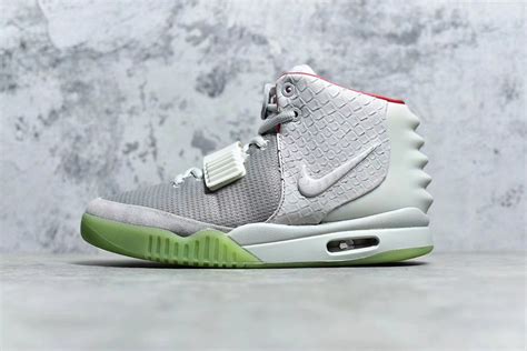 yeezy 2 pure platinum price